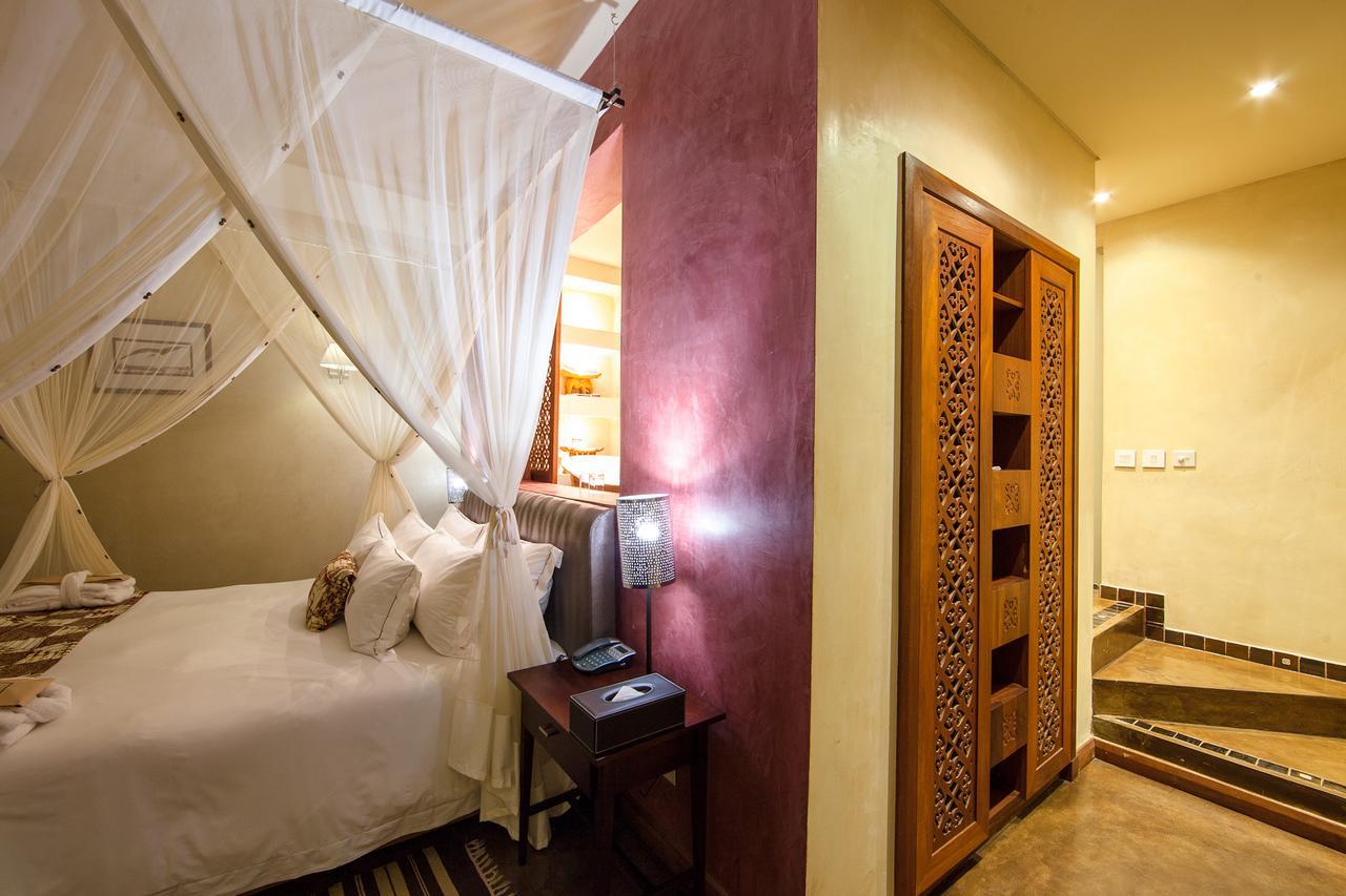 The Royal Senchi Hotel And Resort Akosombo Ngoại thất bức ảnh