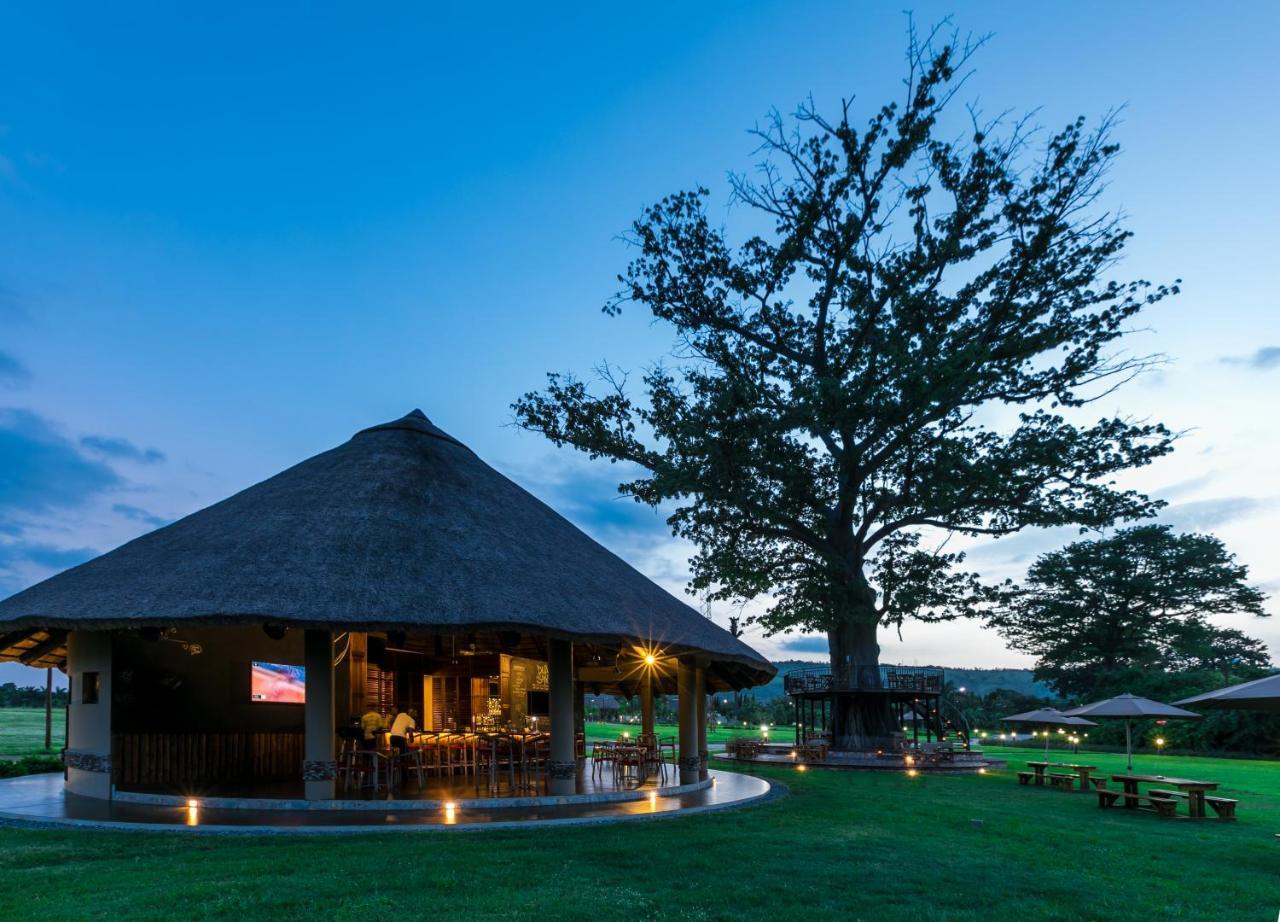The Royal Senchi Hotel And Resort Akosombo Ngoại thất bức ảnh